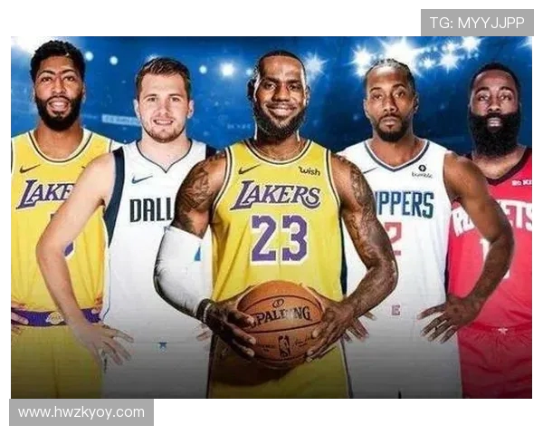 篮球热潮再起，全球赛事激战正酣，年轻球员崭露头角，未来赛场谁主沉浮