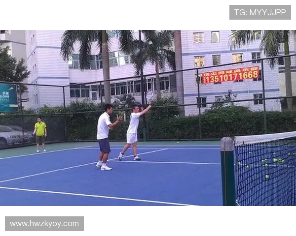 深圳网球队的防守战术解析与实战应用探讨