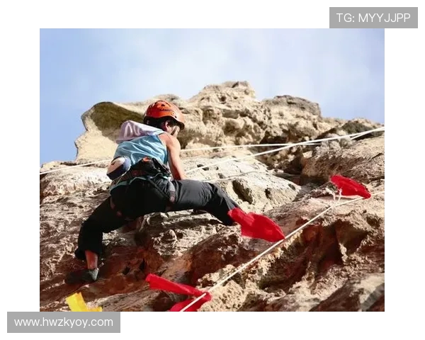 王丽专访：从初学者到攀岩高手的成长与坚持之路