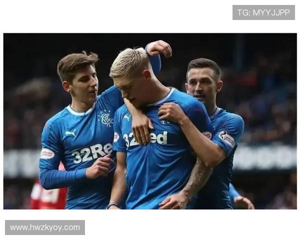 卢顿对哈德斯的比赛比分预测分析及双方近期状态评估